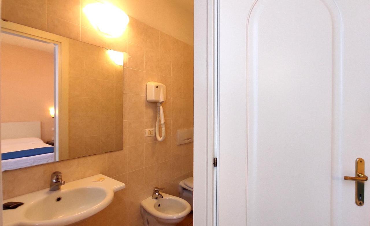 Hotel Rita Major Florence Ngoại thất bức ảnh