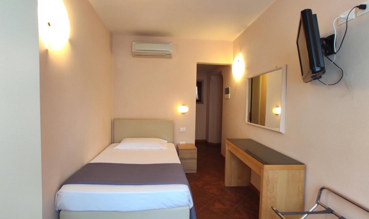 Hotel Rita Major Florence Ngoại thất bức ảnh